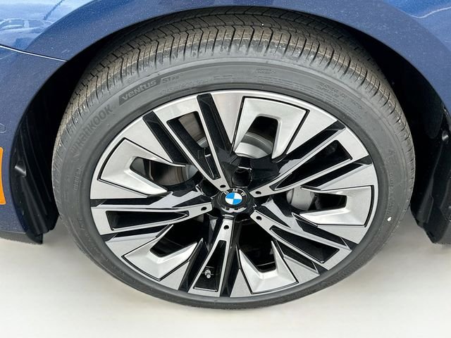New 2026 Blue BMW 530i image 26