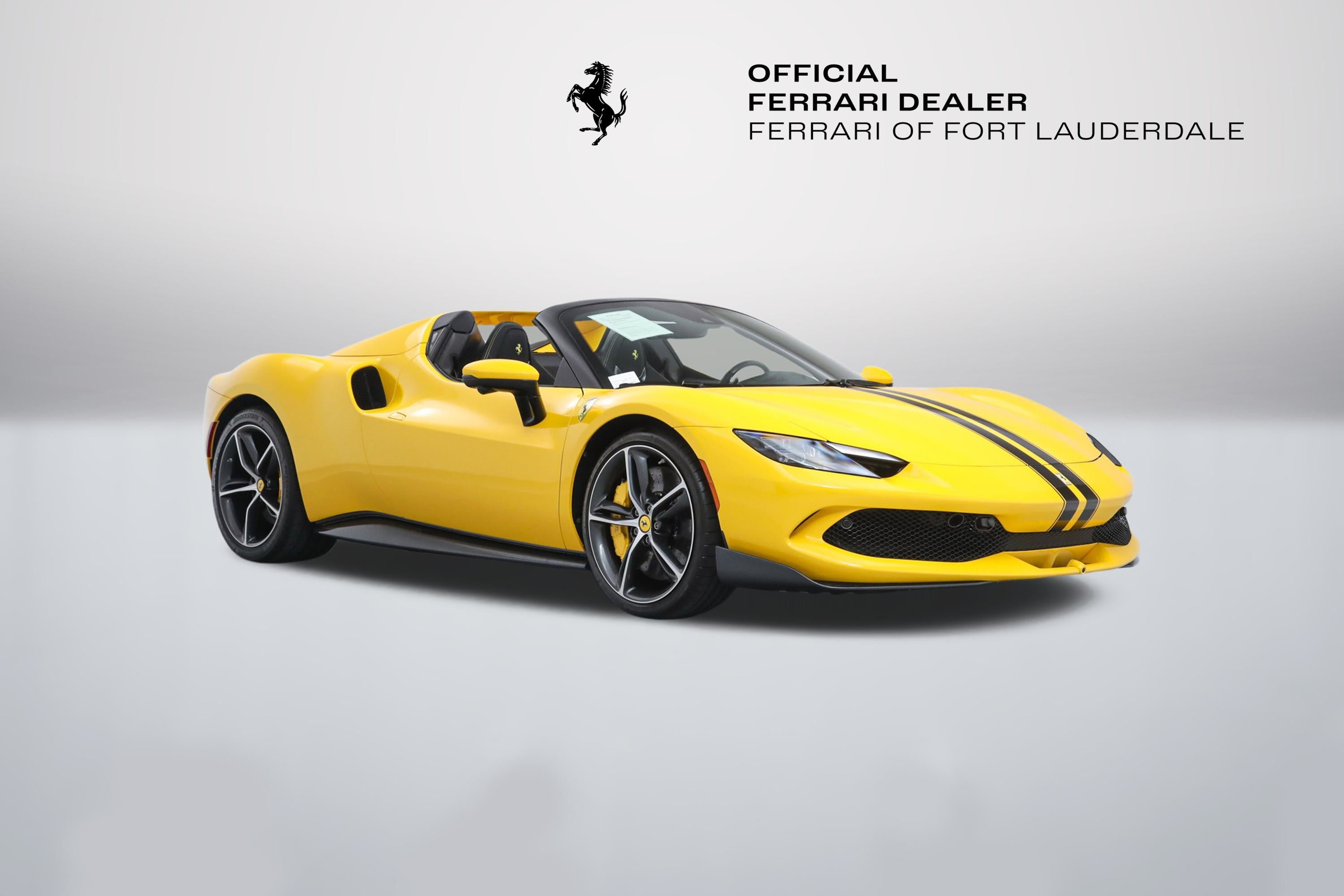 Used 2024 Giallo Modena Ferrari  image 12