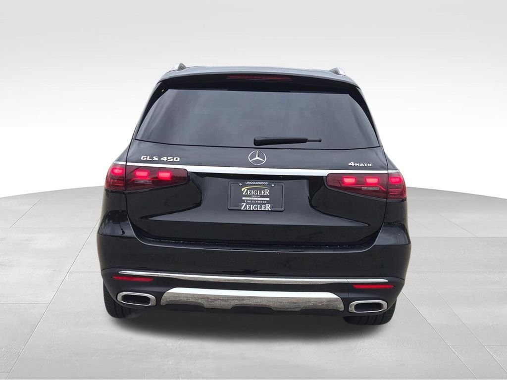 Used 2025  Mercedes-Benz GLS 450 image 14