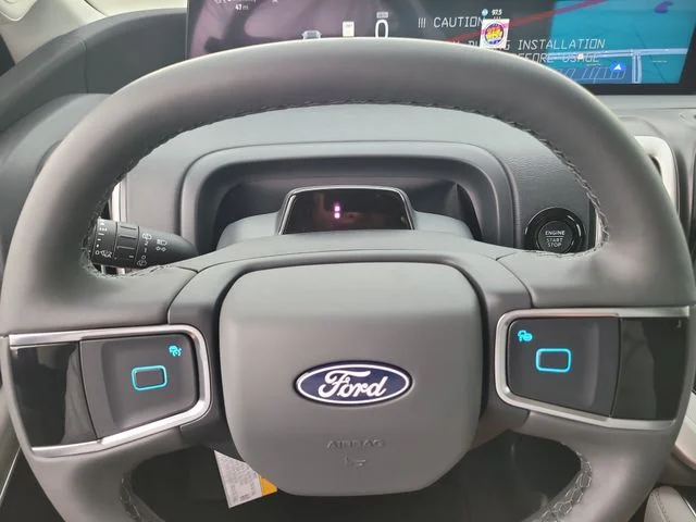 New 2027 Black Metallic Ford Active image 32