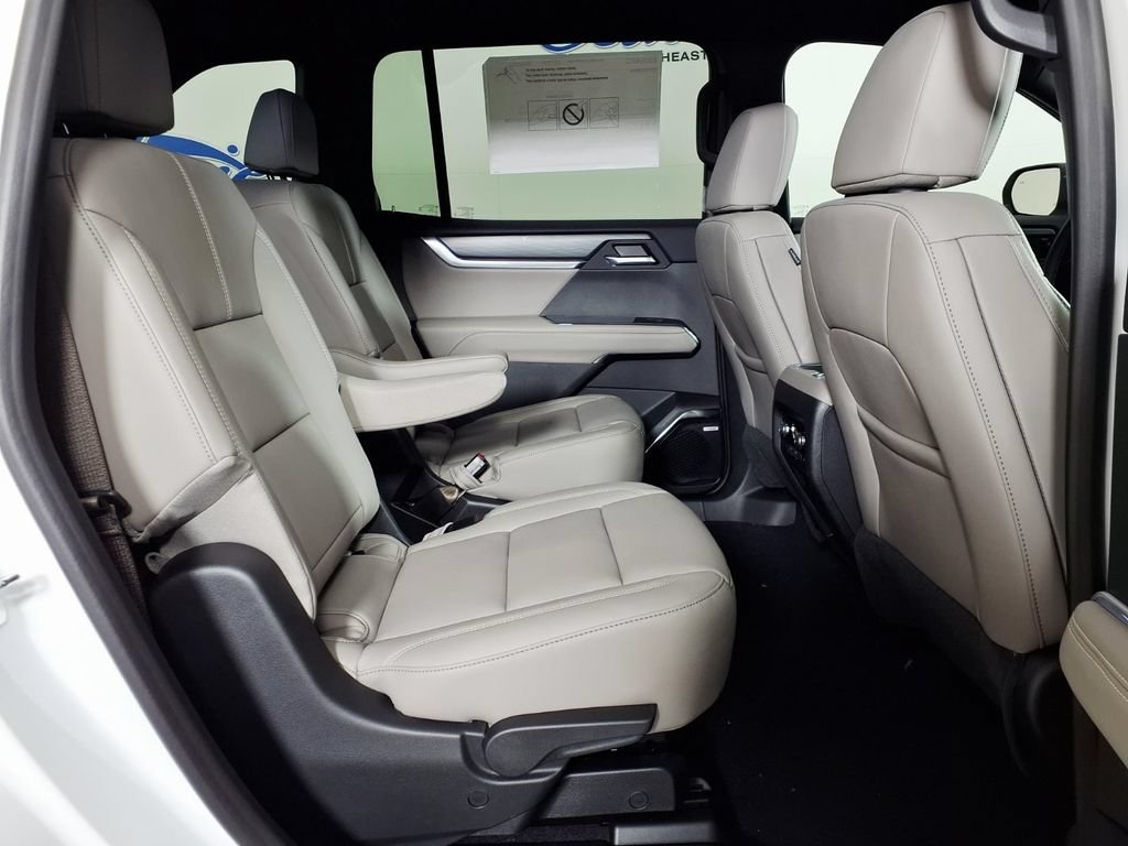 2026 GMC Acadia Elevation - Photo 11