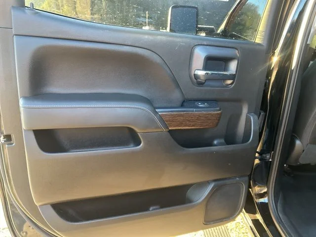 2018 GMC Sierra 2500 Denali HD Denali - Photo 17