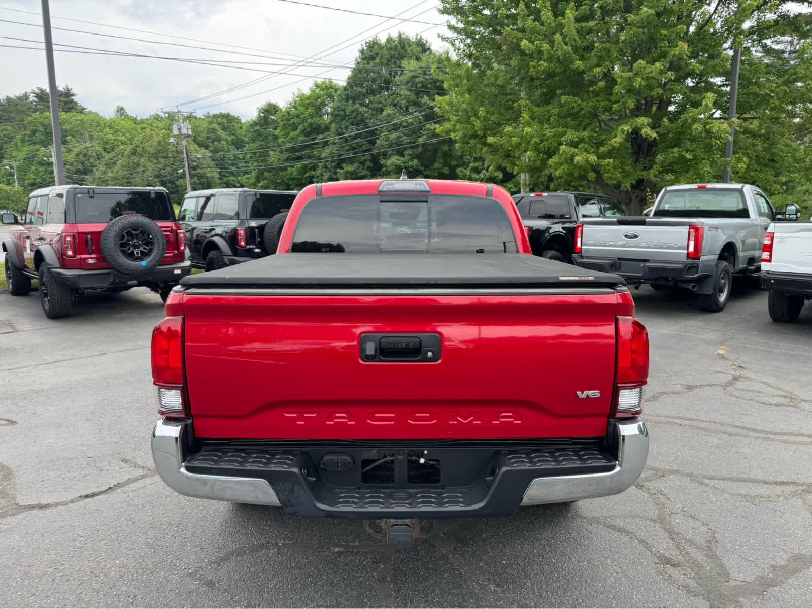Certified Used 2019 Barcelona Red Metallic Toyota TRD Off Road image 4
