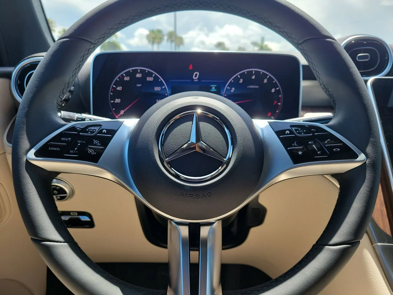 New 2026 Cirrus Silver Metallic Mercedes-Benz GLC 300 image 28