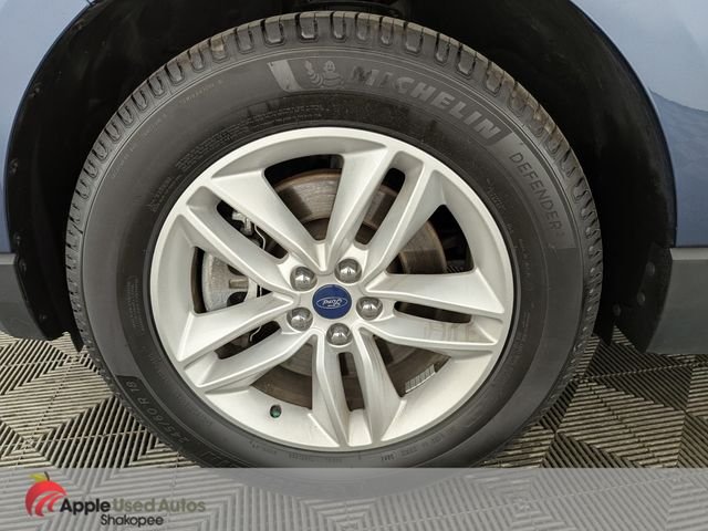 Used 2018 Blue Ford SEL image 45