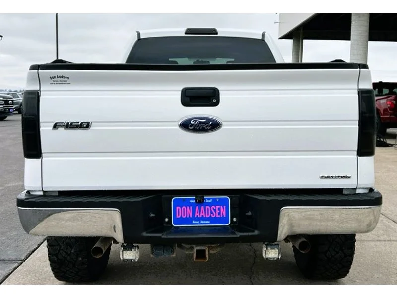 Used 2013 Oxford White Ford XLT image 19