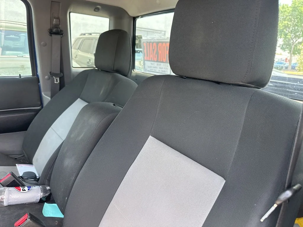 Used 2011 Blue Ford XLT image 15