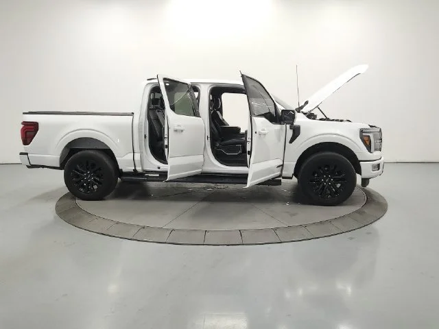 Used 2024 Oxford White Ford LARIAT image 10
