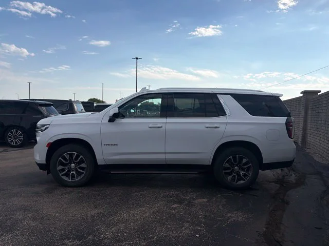 Used 2023 SUMMIT WHITE Chevrolet LS image 4