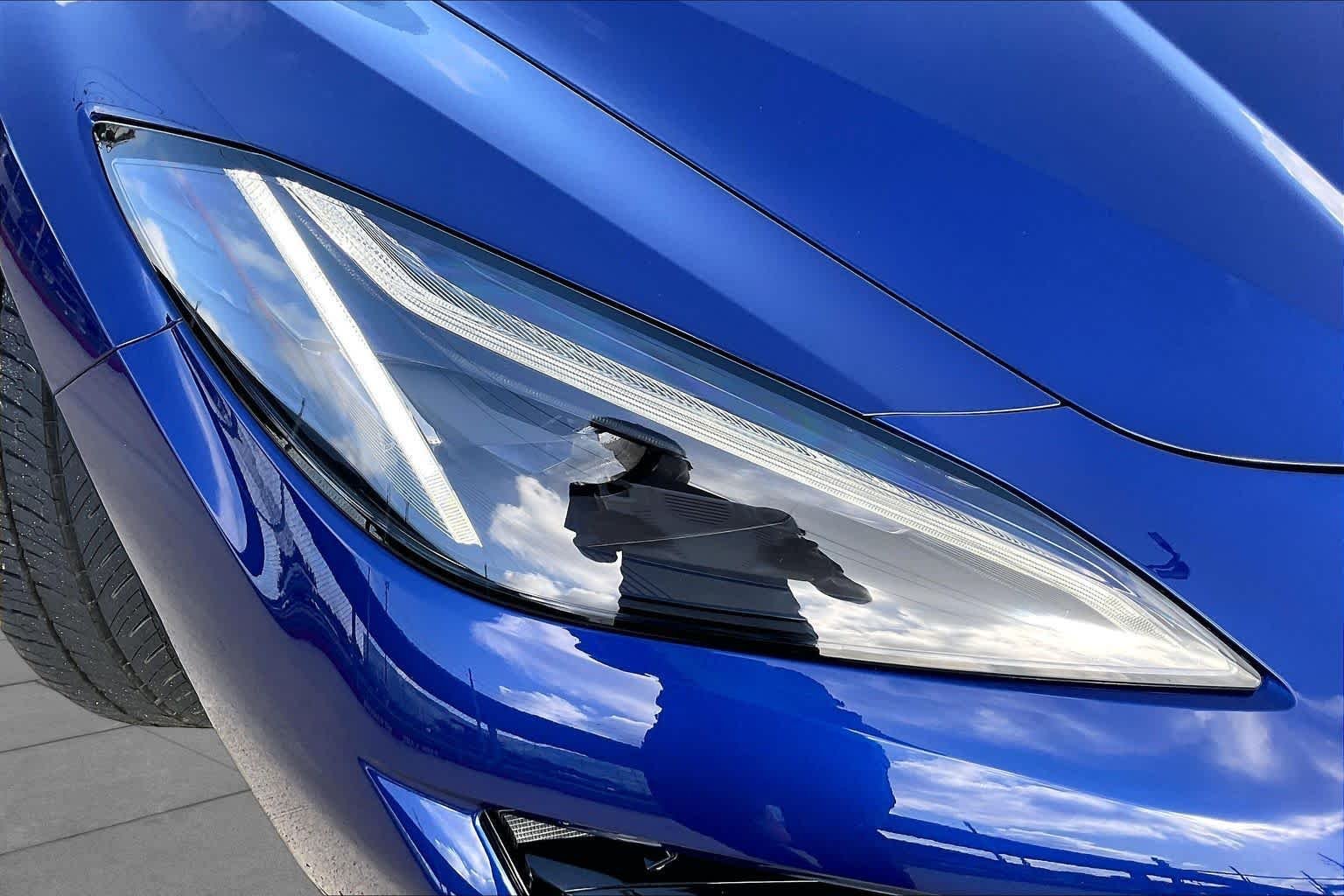 New 2027 Admiral Blue Metallic Chevrolet 2LT image 12