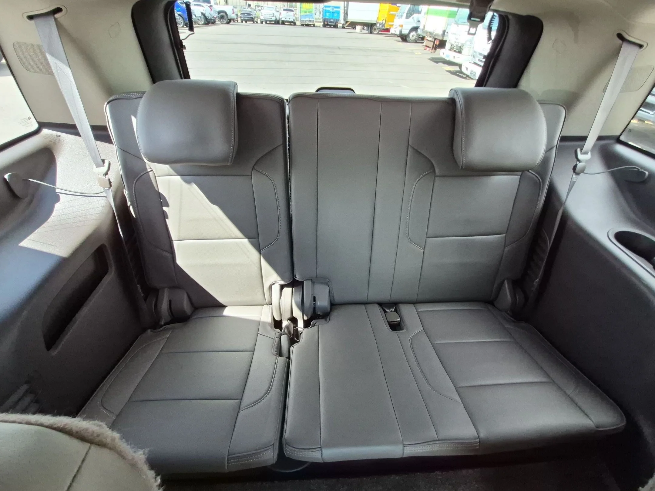 Used 2015 Iridium Metallic GMC Denali image 29