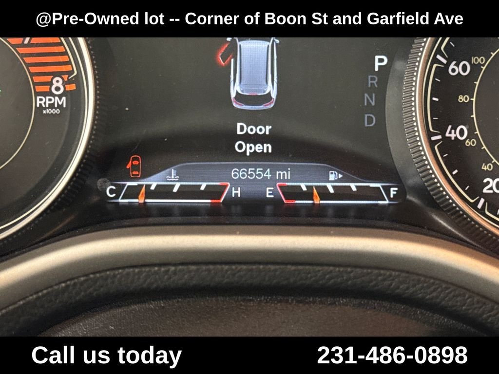 Used 2017 White Jeep Limited image 22