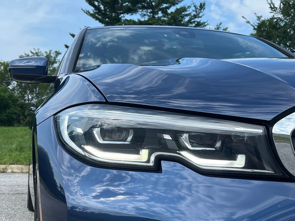 Used 2021 Phytonic Blue Metallic BMW 330i xDrive image 10