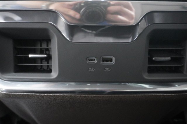 2026 GMC Sierra 1500 SLT - Photo 26
