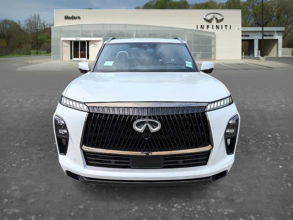 New 2026 RADIANT WHITE INFINITI AUTOGRAPH image 2
