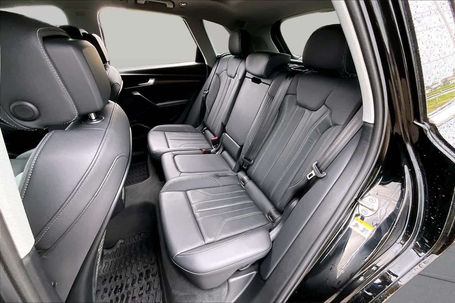 Used 2025 Mythos Black Metallic Audi S line Premium Plus image 20