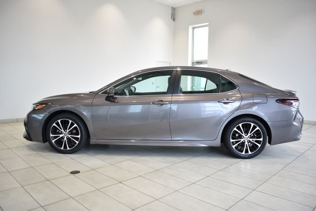 Certified Used 2022 Gray Toyota SE image 5