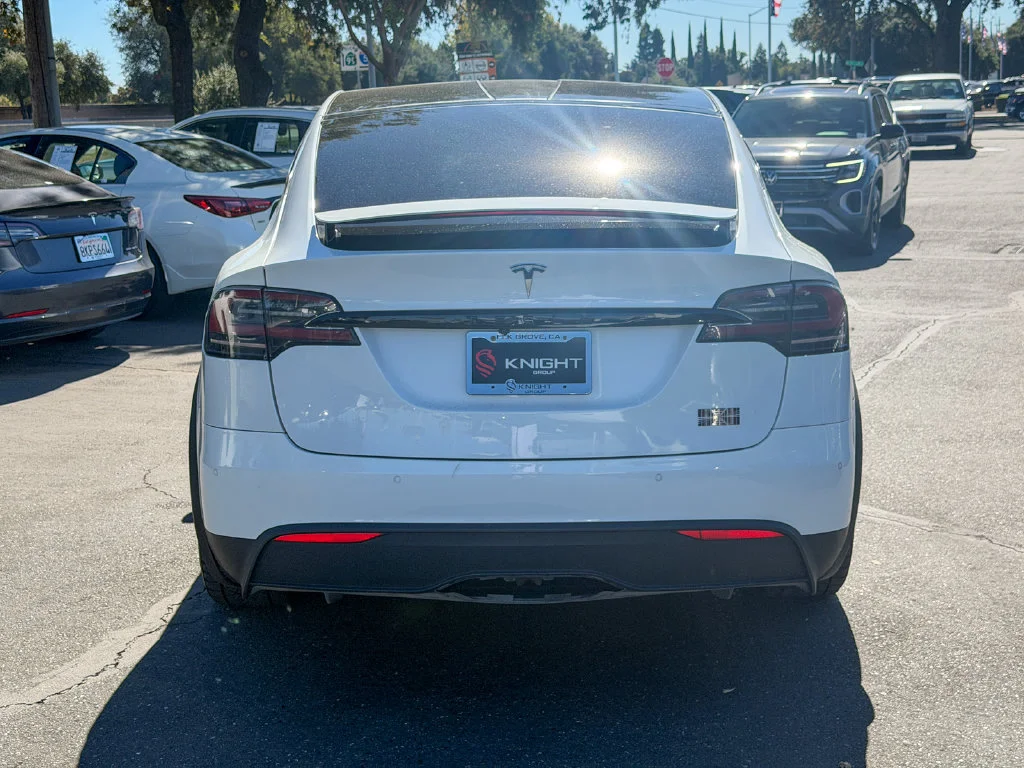 Used 2022 White Tesla Plaid image 6