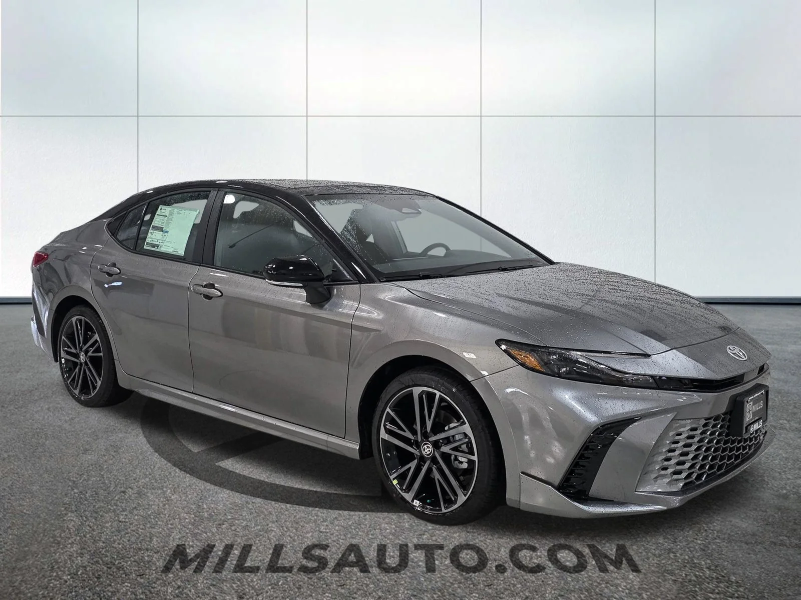 New 2026 Heavy Metal with Midnight Black Metallic roof <sup>1</sup> Toyota  XSE AWD image 10