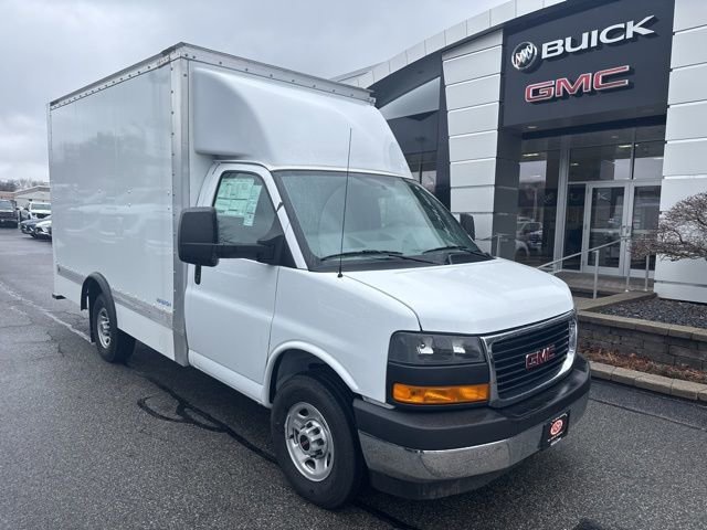 2024 GMC Savana Chassis 3500 139 Cutaway RWD