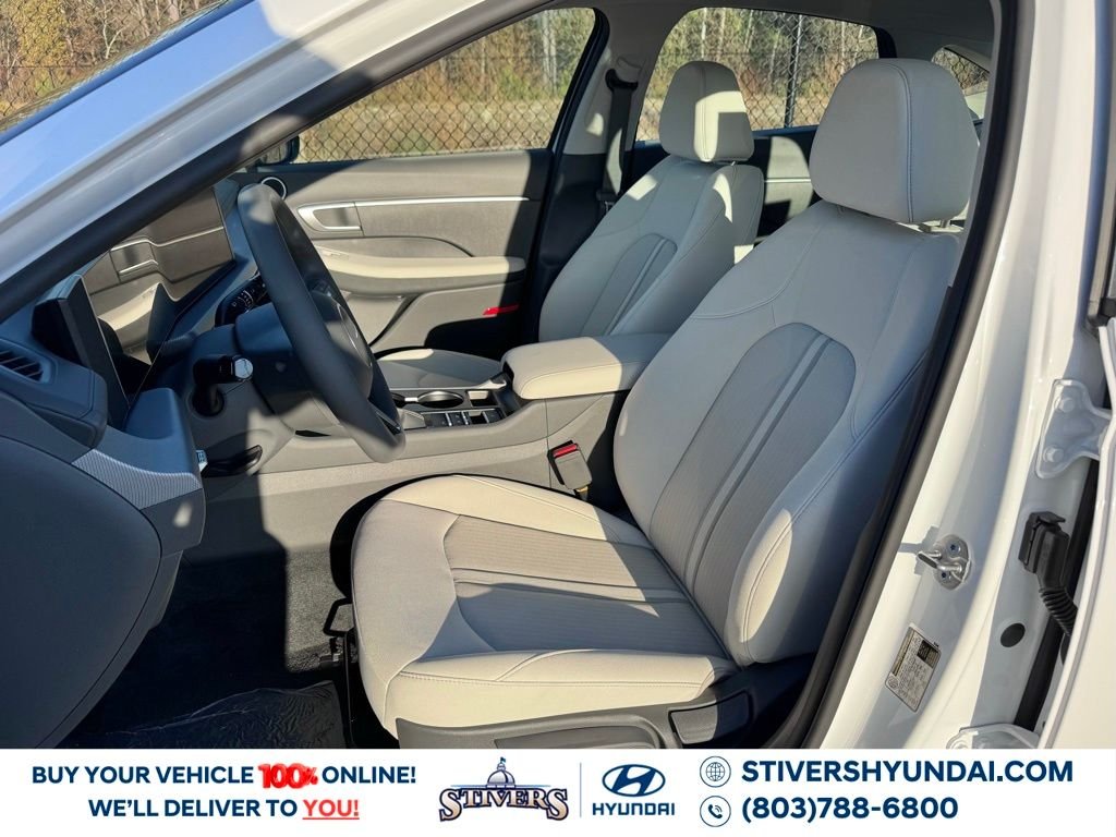 2026 Hyundai Sonata SE - Photo 16