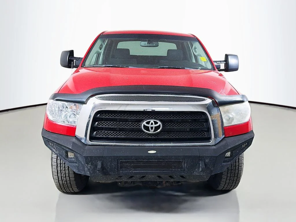 Used 2009 Red Toyota SR5 image 2