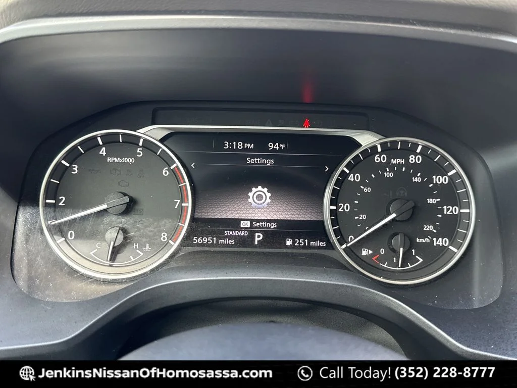 Used 2021 Blue Nissan SV image 46