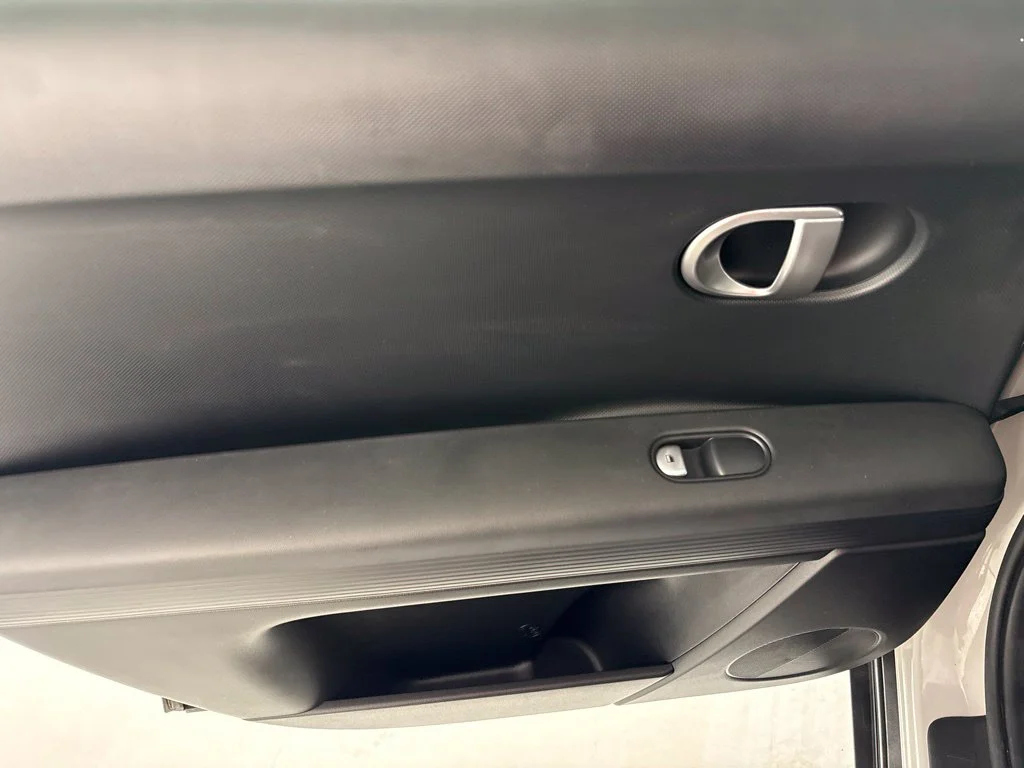 Used 2024 Gray Hyundai SEL image 22