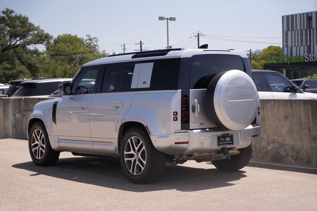 Used 2022 Silver Land Rover XS Edition image 6