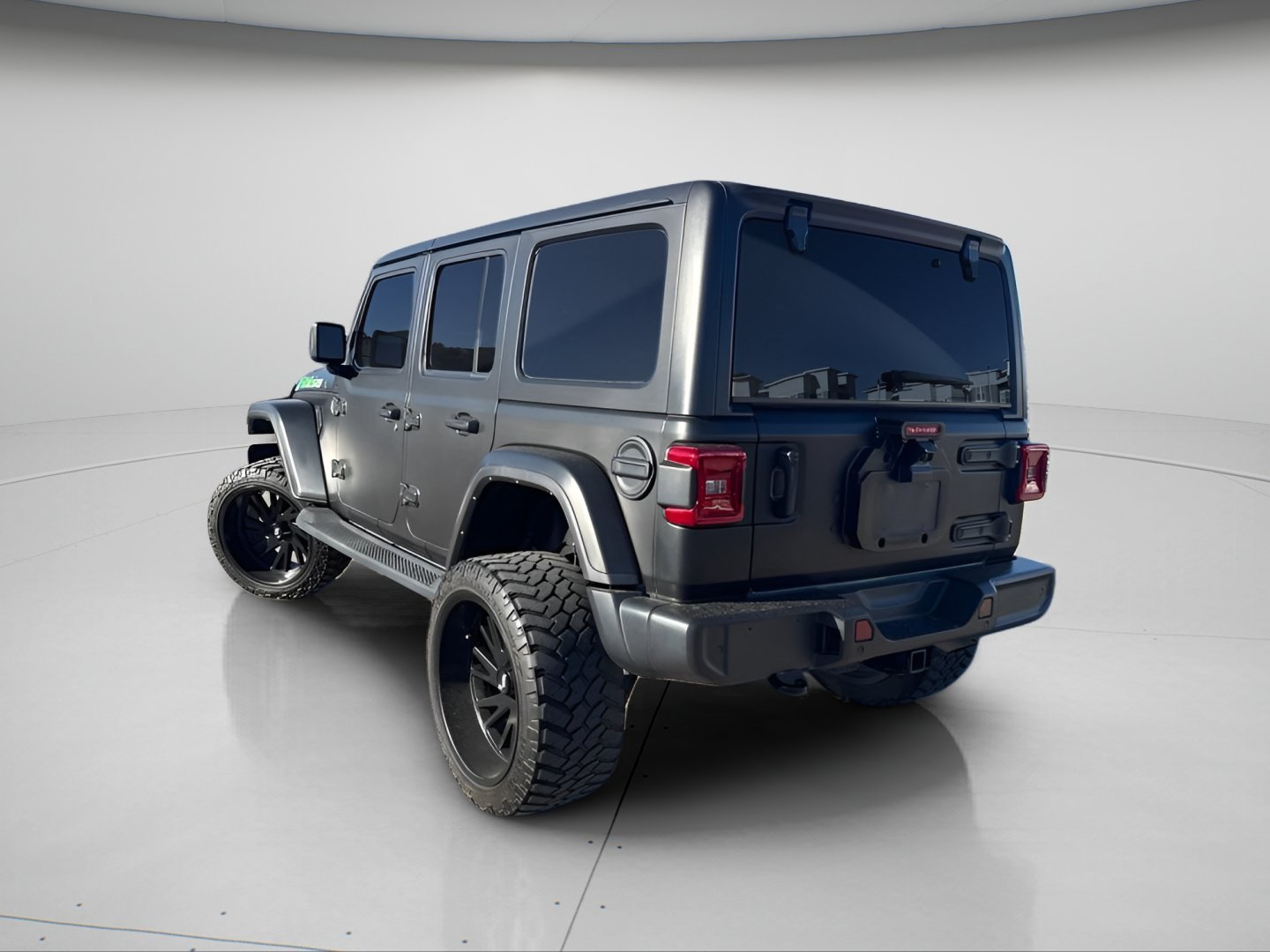 Used 2024 Anvil Clear Coat Jeep Sahara image 11