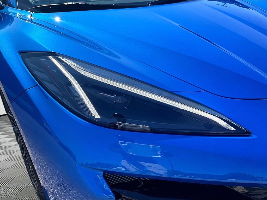 Used 2024 Blue Chevrolet Z06 image 32