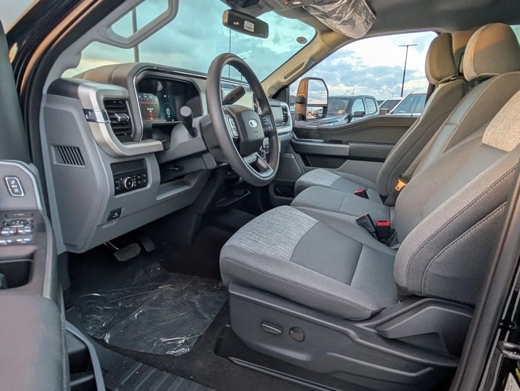 New 2026 Agate Black Metallic Ford F-250® XLT image 8