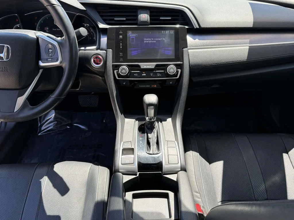 Used 2018 Black Honda EX-L image 19