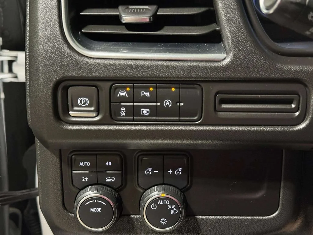 Certified Used 2024 Summit White Chevrolet RST image 18