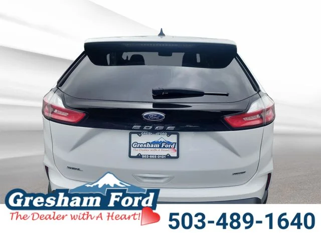Used 2024 Oxford White Ford SEL image 5
