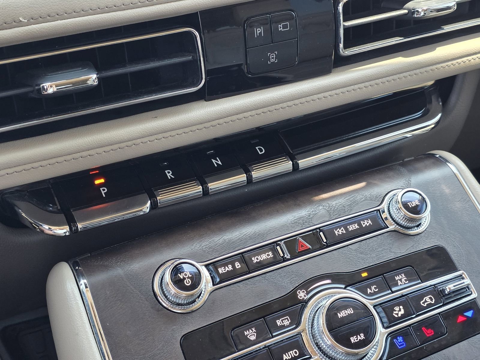 2022 Lincoln Aviator Reserve - Photo 16