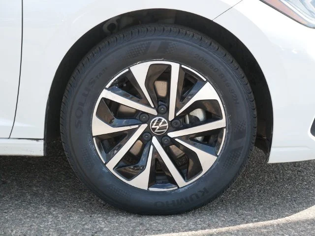 Certified Used 2025 Gray Volkswagen 1.5T S image 9