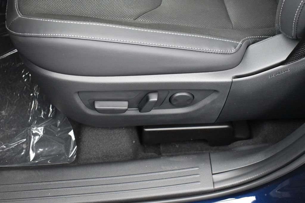 New 2026 Navy Blue Mica Mazda 2.5 S Preferred AWD image 8