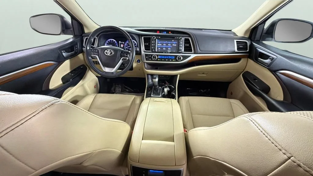 Used 2019 White Toyota Limited image 36