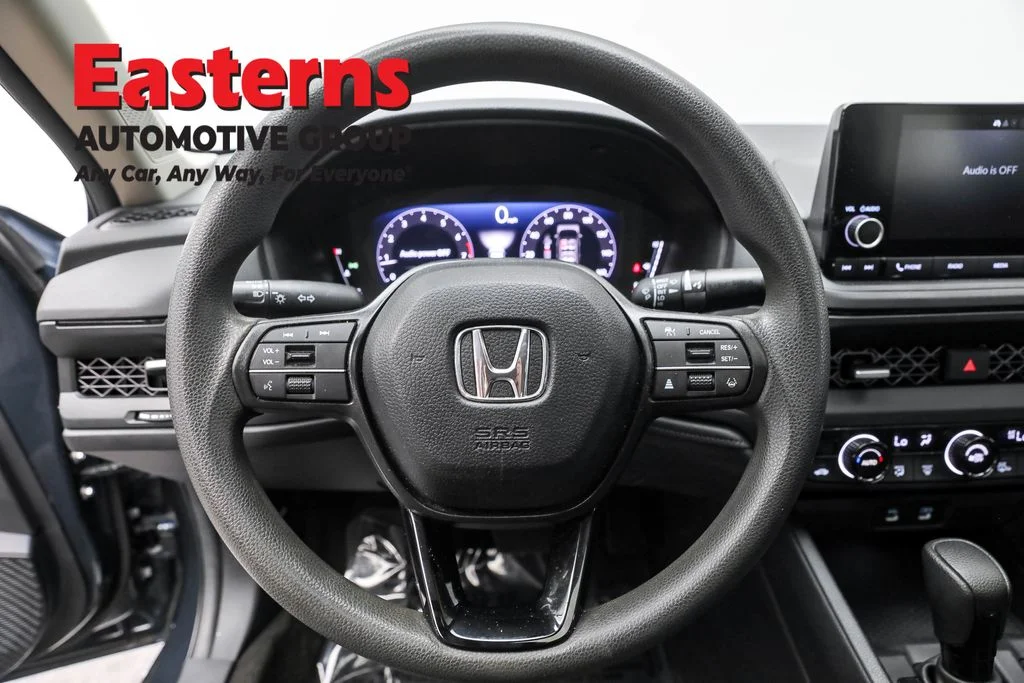 Used 2024 Gray Honda EX image 10