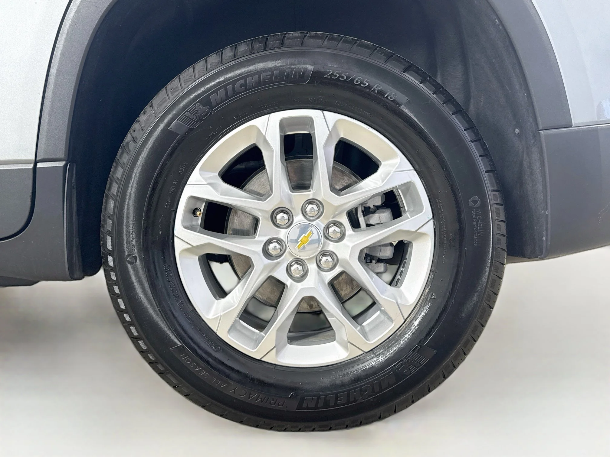 Used 2023 Sterling Gray Metallic Chevrolet LS image 33