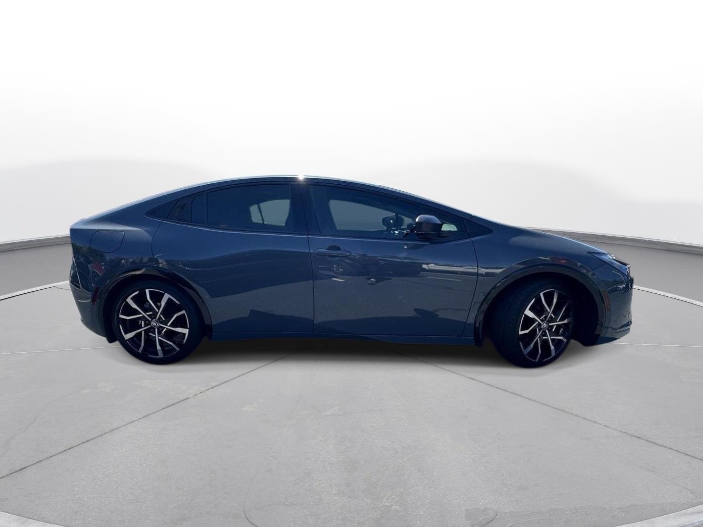 Used 2024 Guardian Gray Toyota XSE Premium image 5