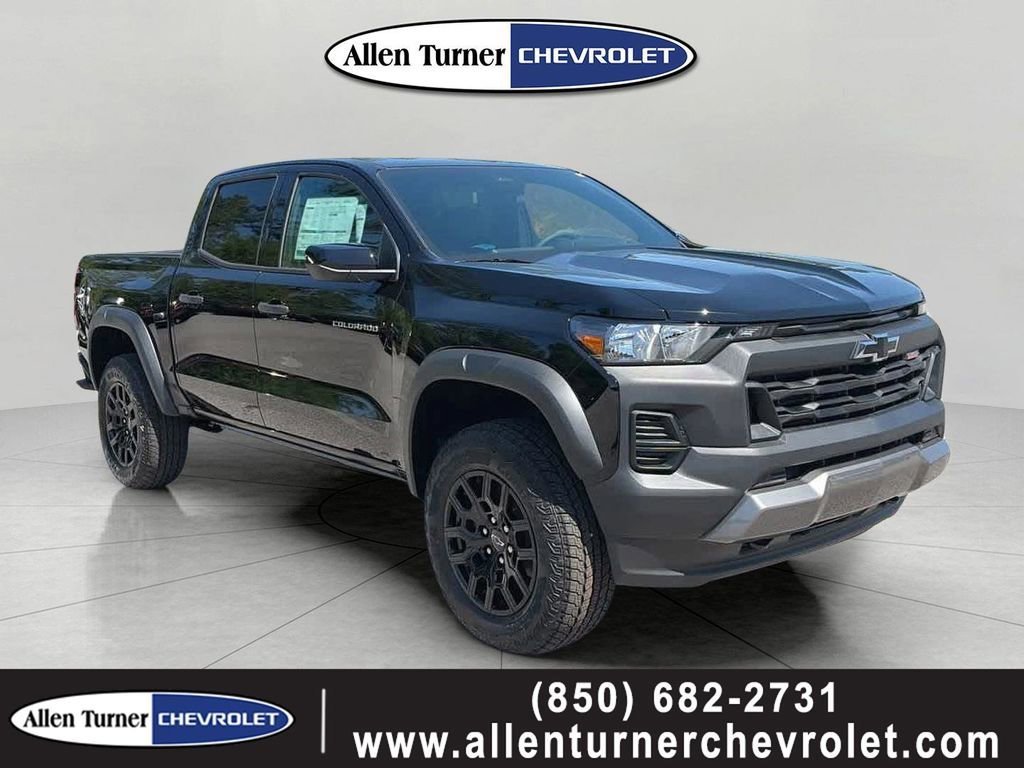 2026 Chevrolet Colorado Trail Boss - Photo 1