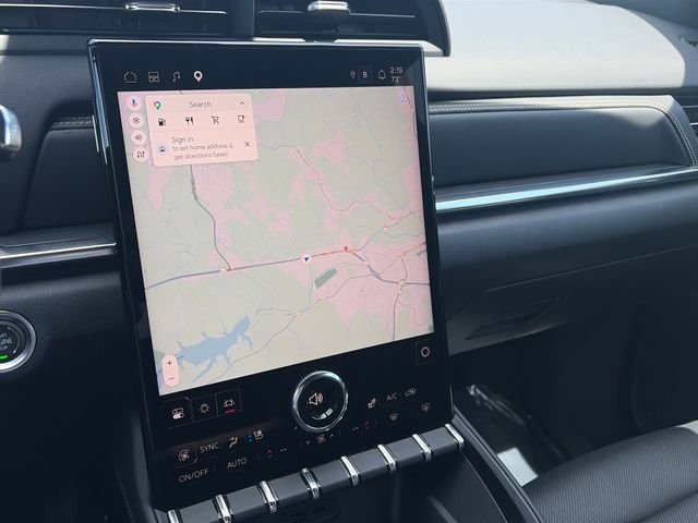 Used 2025 White GMC Elevation image 21