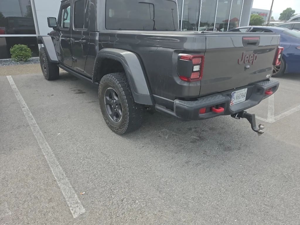 Used 2023 Granite Crystal Metallic Clearcoat Jeep Rubicon image 5