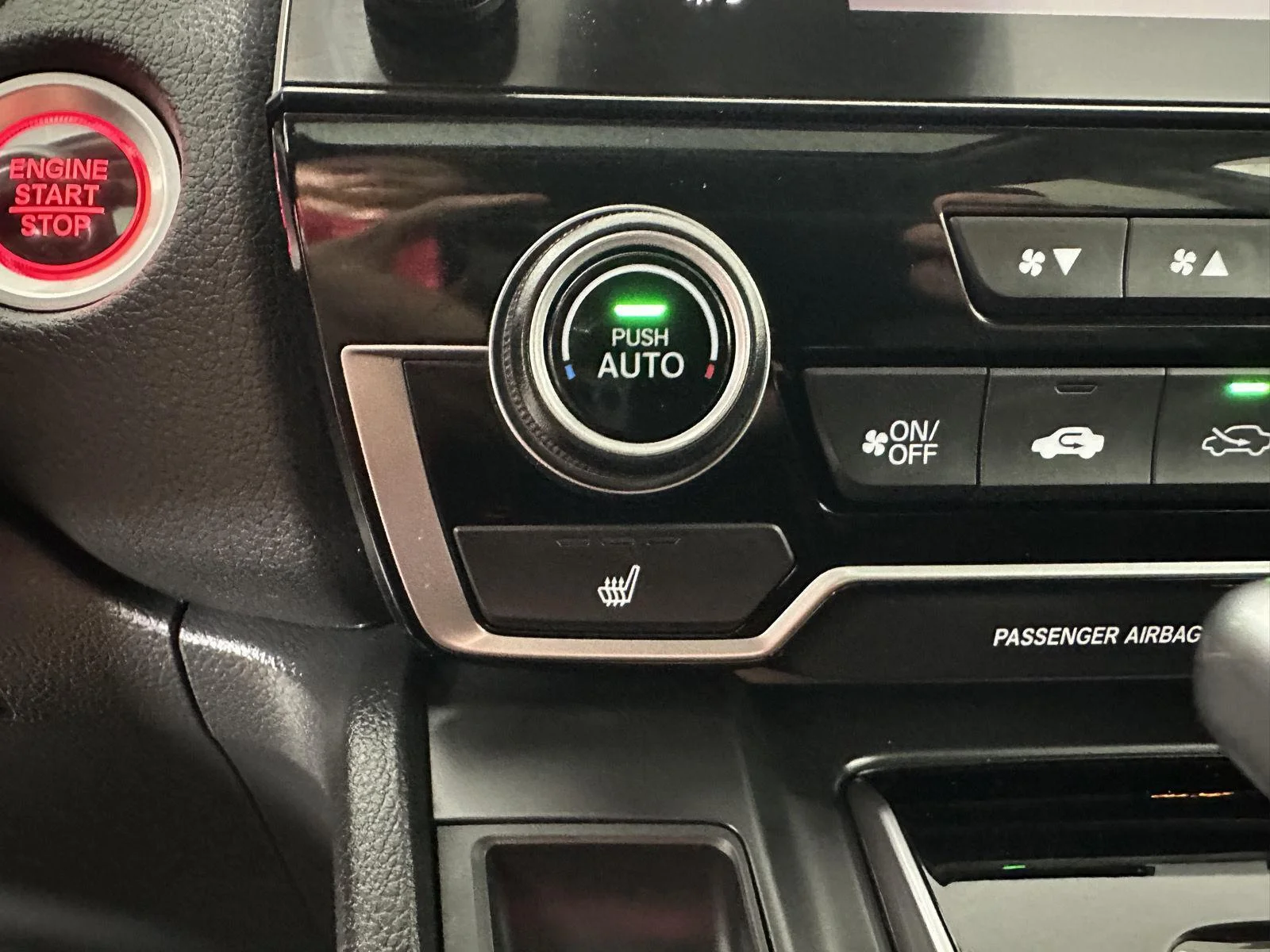Used 2019 Lunar Silver Metallic Honda EX image 25
