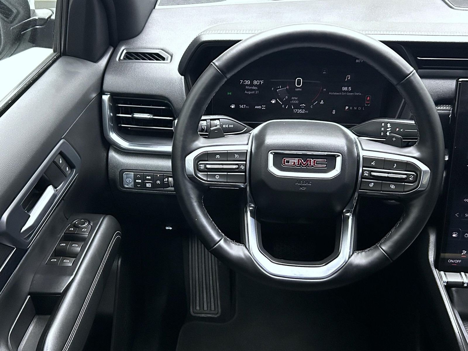 Used 2026 Silver GMC Elevation image 12