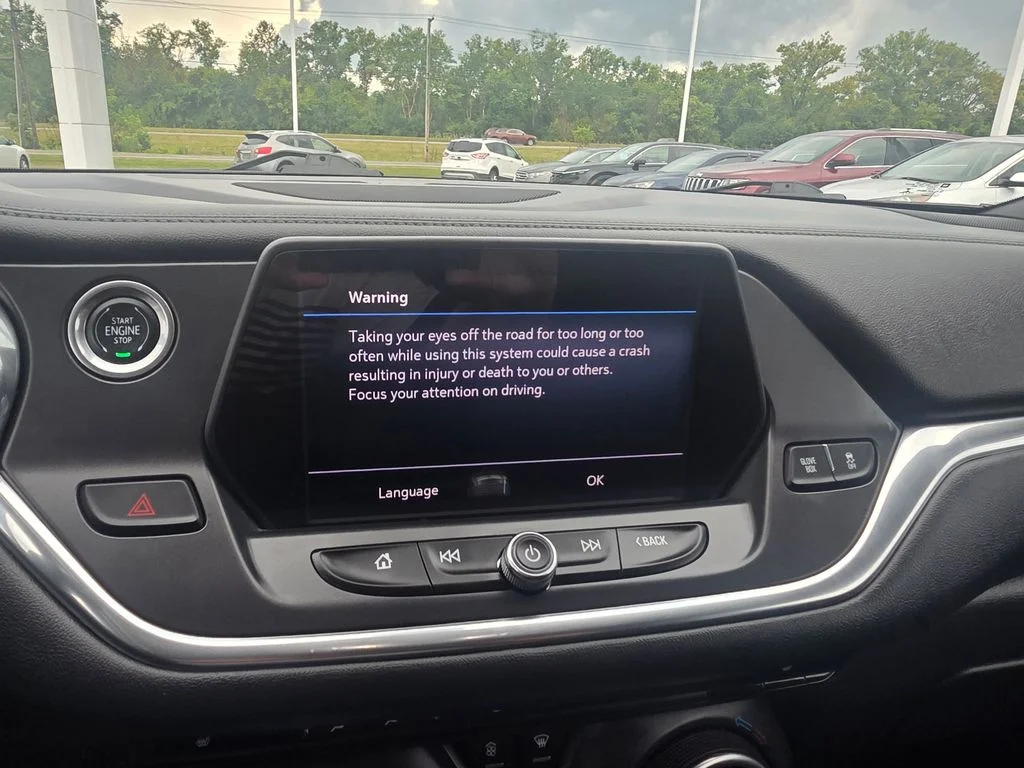 Used 2019 Kinetic Blue Metallic Chevrolet Base image 15