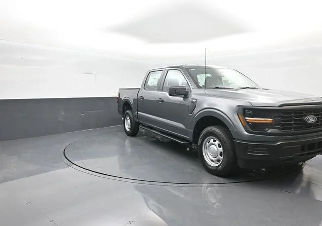 New 2026 Carbonized Gray Metallic Ford XL image 2