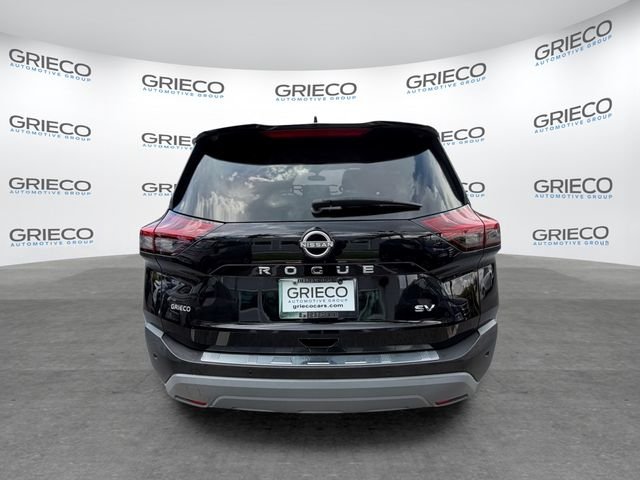 Used 2023 Black Nissan SV image 6